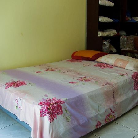 أثينا Birbili Youth Guest House المظهر الخارجي الصورة