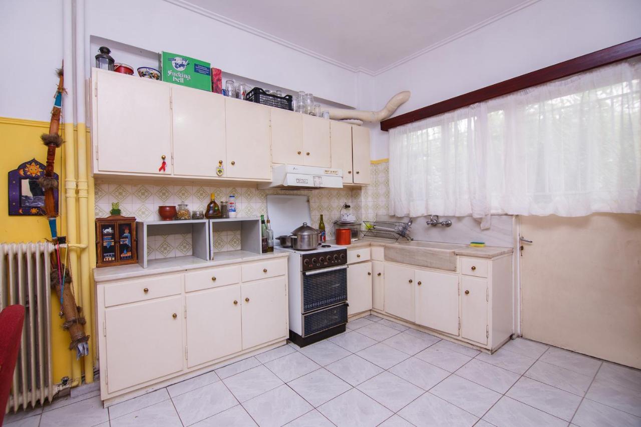 أثينا Birbili Youth Guest House المظهر الخارجي الصورة