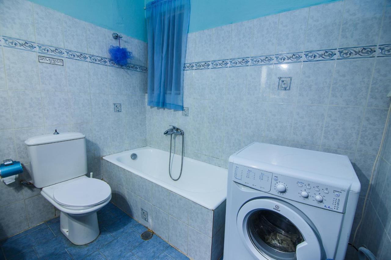 أثينا Birbili Youth Guest House المظهر الخارجي الصورة