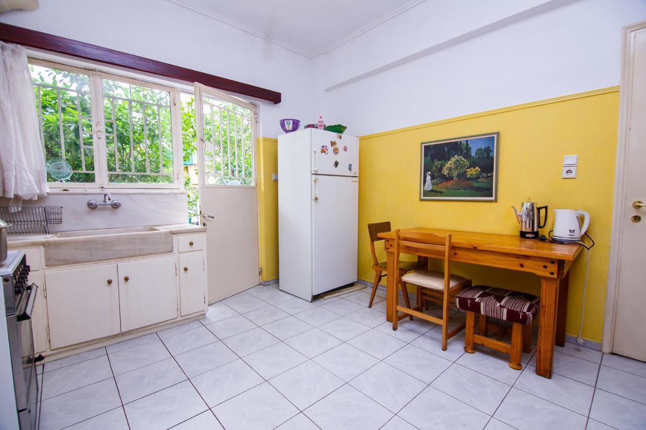 أثينا Birbili Youth Guest House المظهر الخارجي الصورة